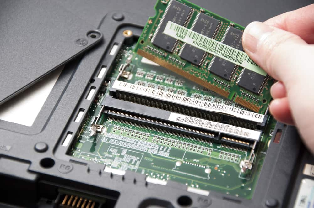 Nâng Cấp RAM và Nâng Cấp SSD Laptop 19 Quy Trình Nâng Cấp RAM và SSD Chuyên Nghiệp Tại Sualaptop.org
