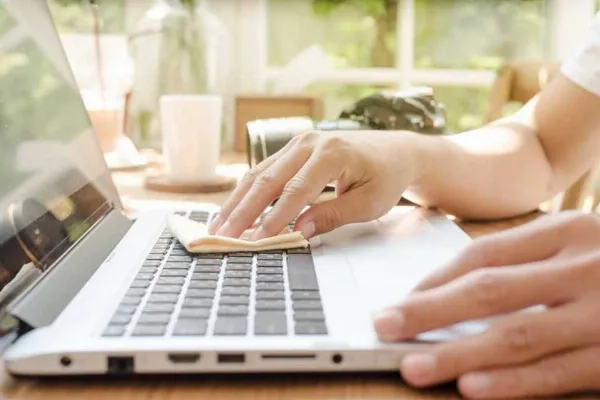 Laptop chạy chậm